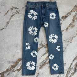 Denim Tears  x Levi’s Cotton Wreath Jean (Light Wash)