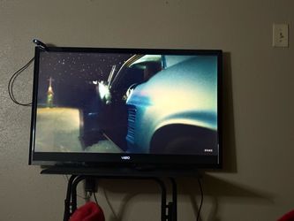 Tv / not smart tv need Roku