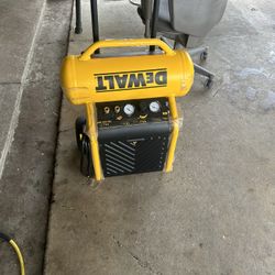 Dewalt Compressor 4.5 Gal Precio Firme