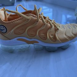 Nike Air VaporMax Plus 