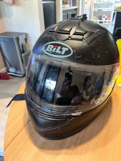 Motorcycle helmet