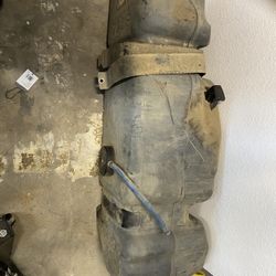 05 Duramax Fuel Tank With Sump And New Sending Unit