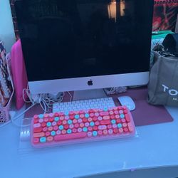 Mac Desktop  And Two Wireless Keyboard And Mouse 