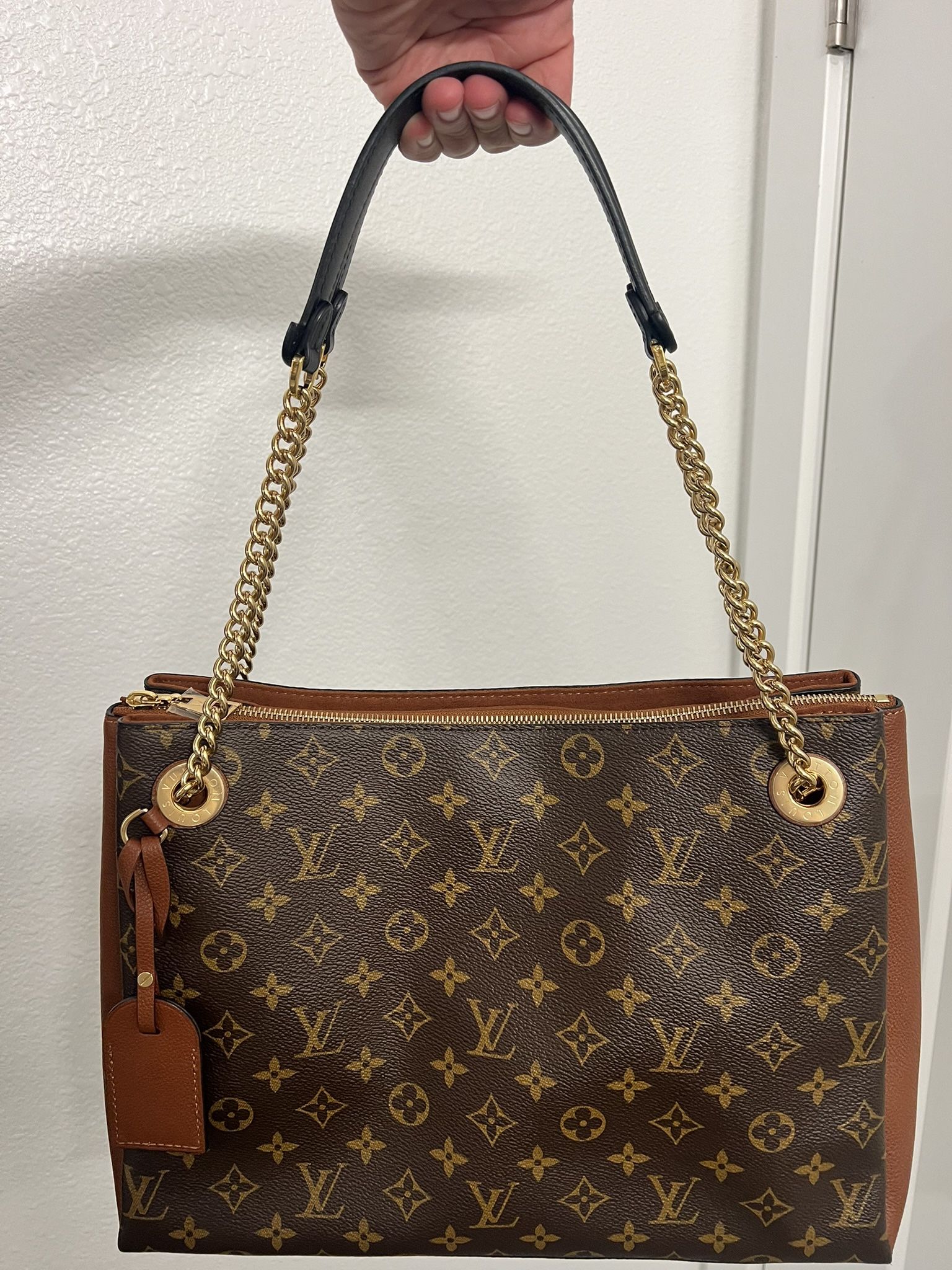 Louis Vuitton Monogram surene MM