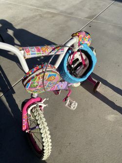 Shopkins 16in bike with training wheels and helmet