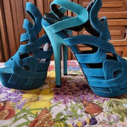 Turquoise SCROLL Design High Heel Shoes 