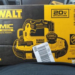DEWALT ATOMIC COMPACT SERIES 20 VOLT BRUSHLESS BAND SAW
