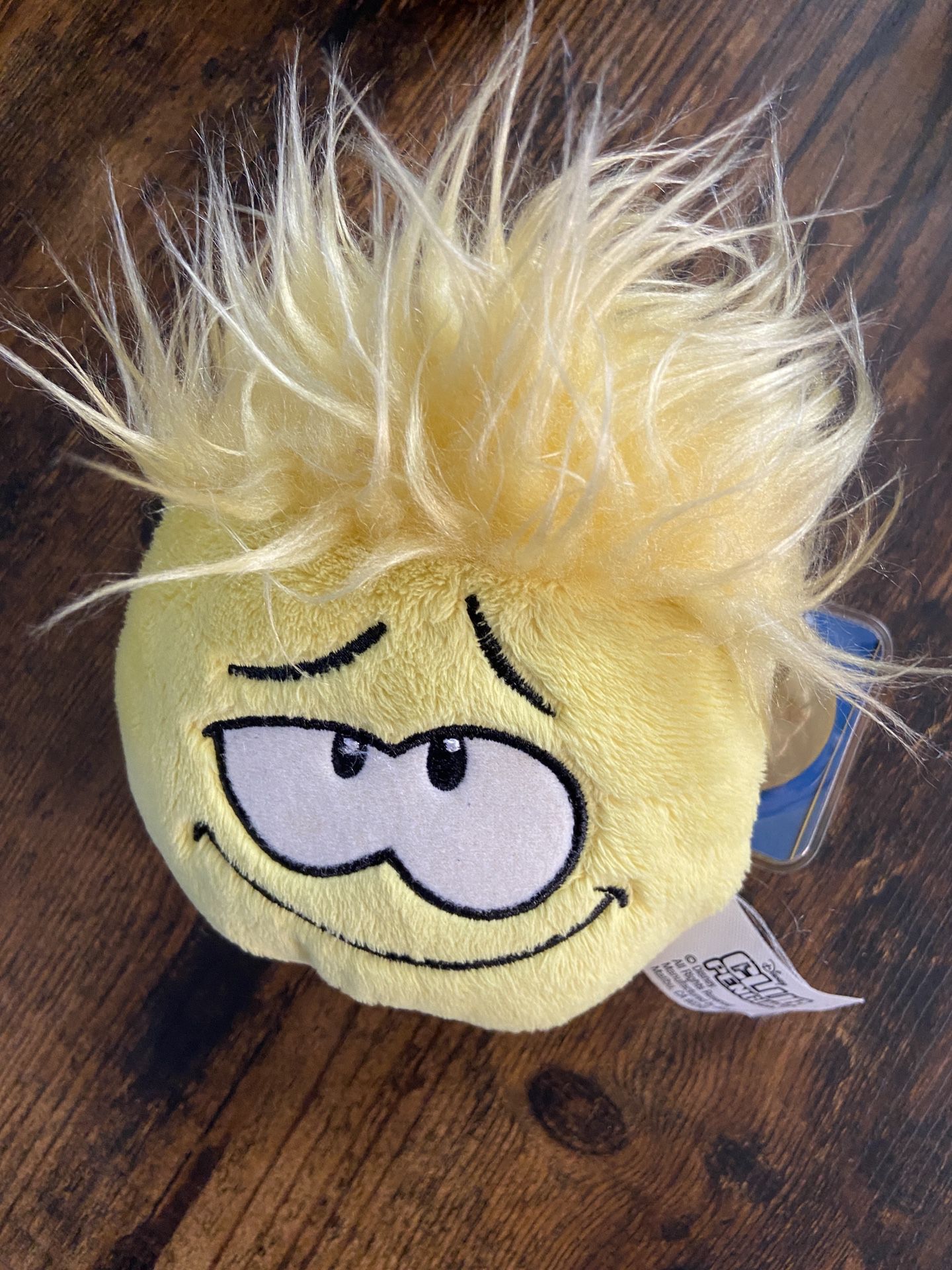 Club Penguin Plushie Yellow W Coin And Tag