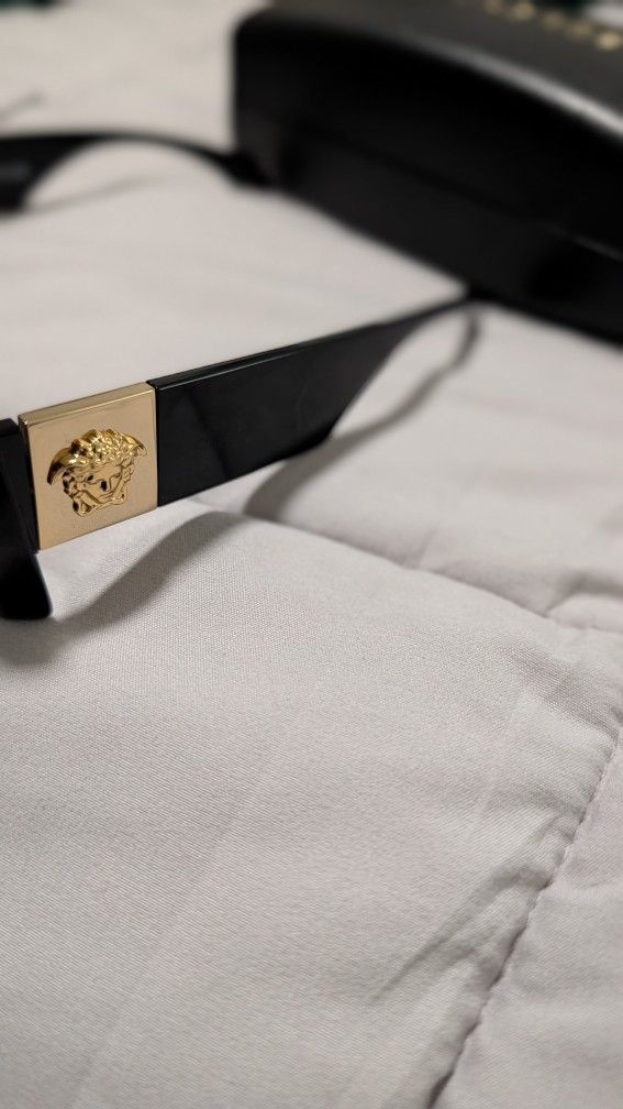 Versace And Gucci Sunglasses
