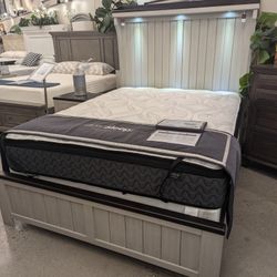 4PC Bedroom Set