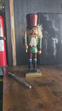 Christmas Nutcracker Decorations $10 Obo