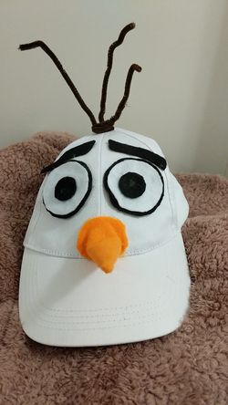 Olaf hat homemade