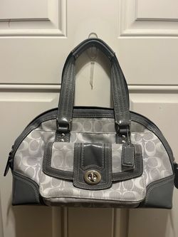 Vintage coach Hampton purse