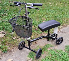 Medline Knee Walker with Basket