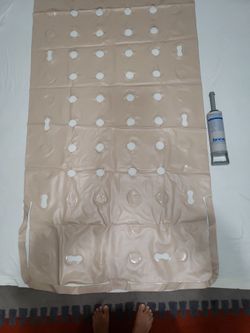Waffle Air Cushion Mattress Overlay With Static Pump
