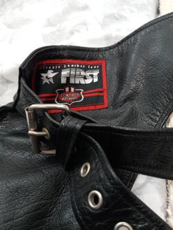 Leather Jacket And Legs Cover Gear 100 % Leather Excellent Condition Jacket XXL And Cover Gear Large