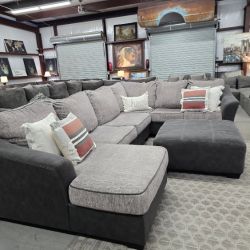 U-SHAPED SECTIONAL COUCH WITH OTTOMAN 🚛 FAST SAME DAY DELIVERY! 🚚