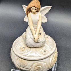 2014 Rose Angel Trinket Box "Innocence"  EUC with Crystals