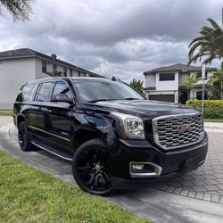 2019 GMC  YUKON XL DENALI