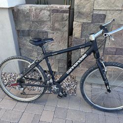 Cannondale - F500 Vintage Mountain Bike