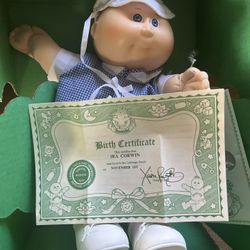 Cabbage Patch Doll Preemie. Original Box with Papers. 1985