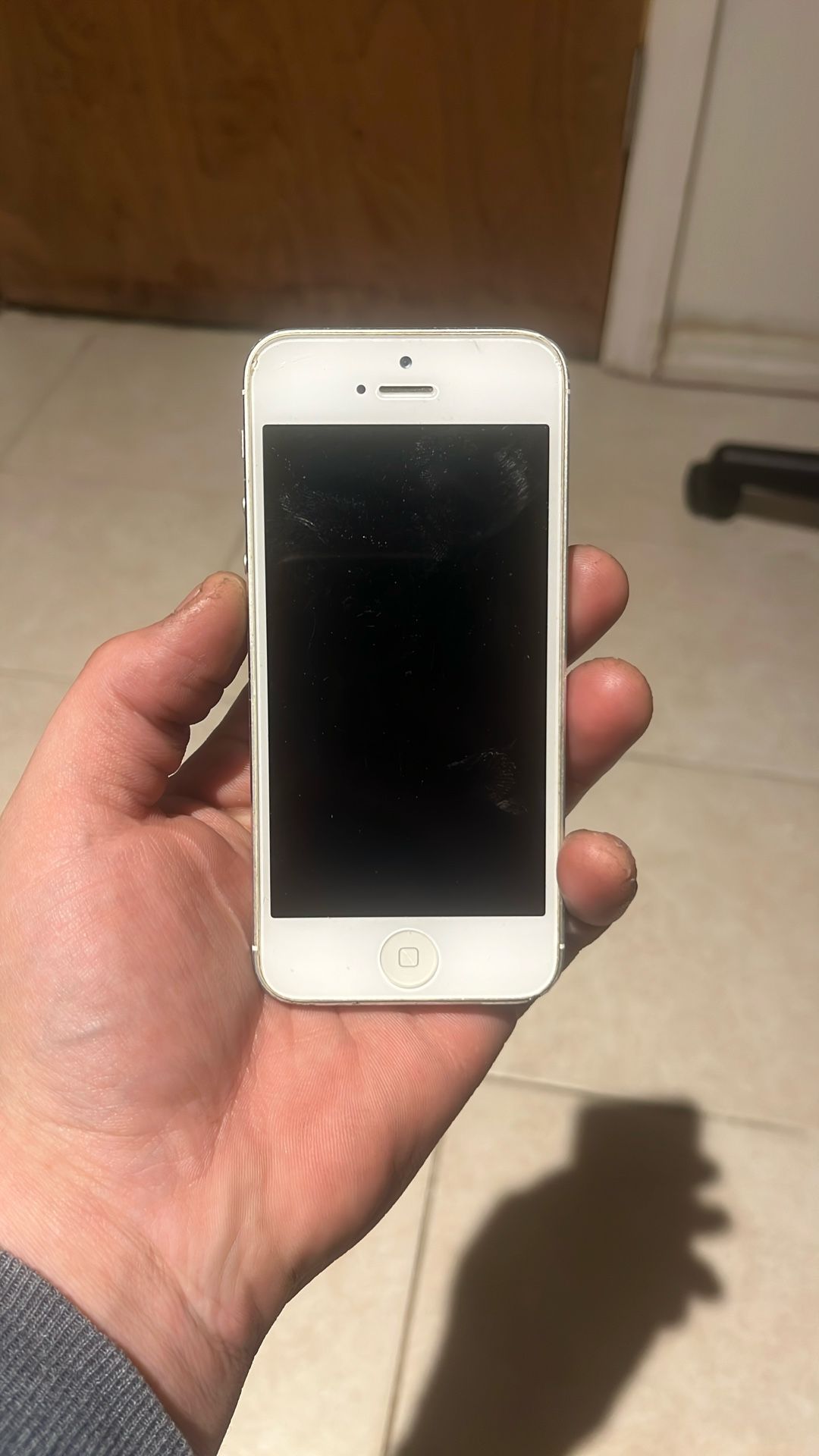 iPhone 5 Locked