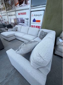 Edenfield Cream Sectional