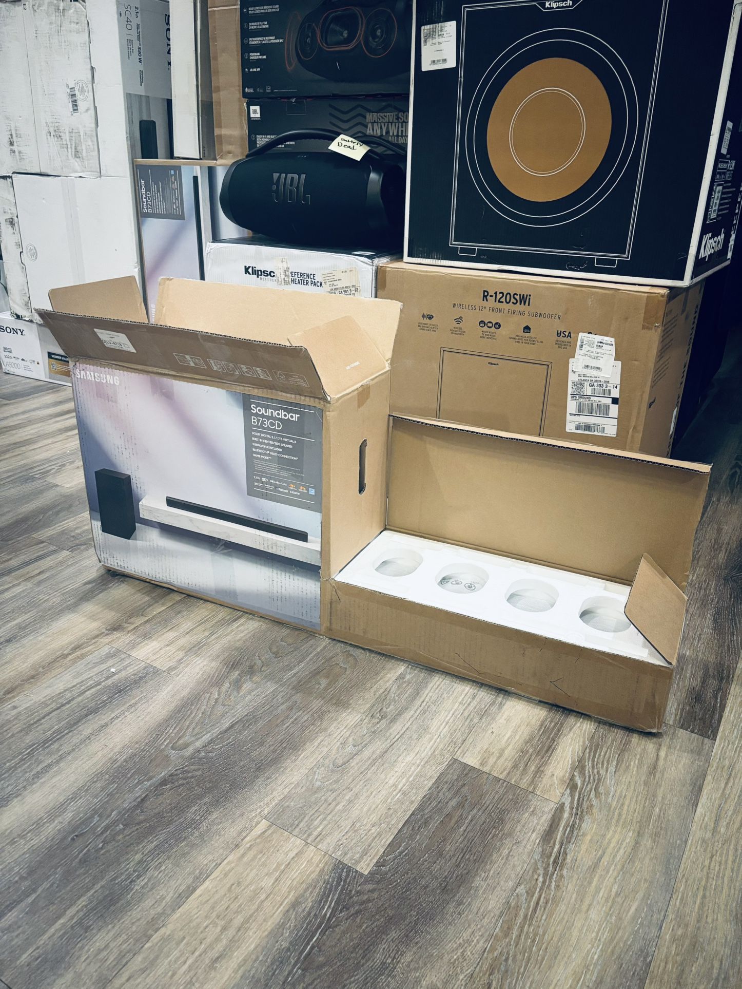 Samsung (HW-B73CD) – 5.1 Channel Soundbar System | Dolby Digital, Wireless Subwoofer, Adaptive Sound Etc.