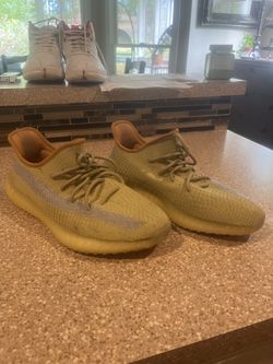 Yeezy 350 marsh