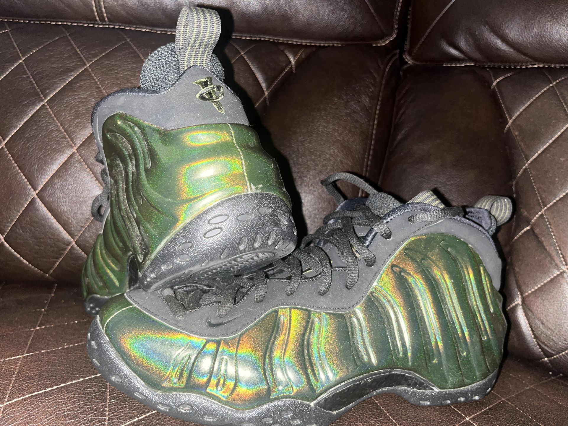 Grade School Legion Green Foamposite 10 1/2 Nike Air Foamposite