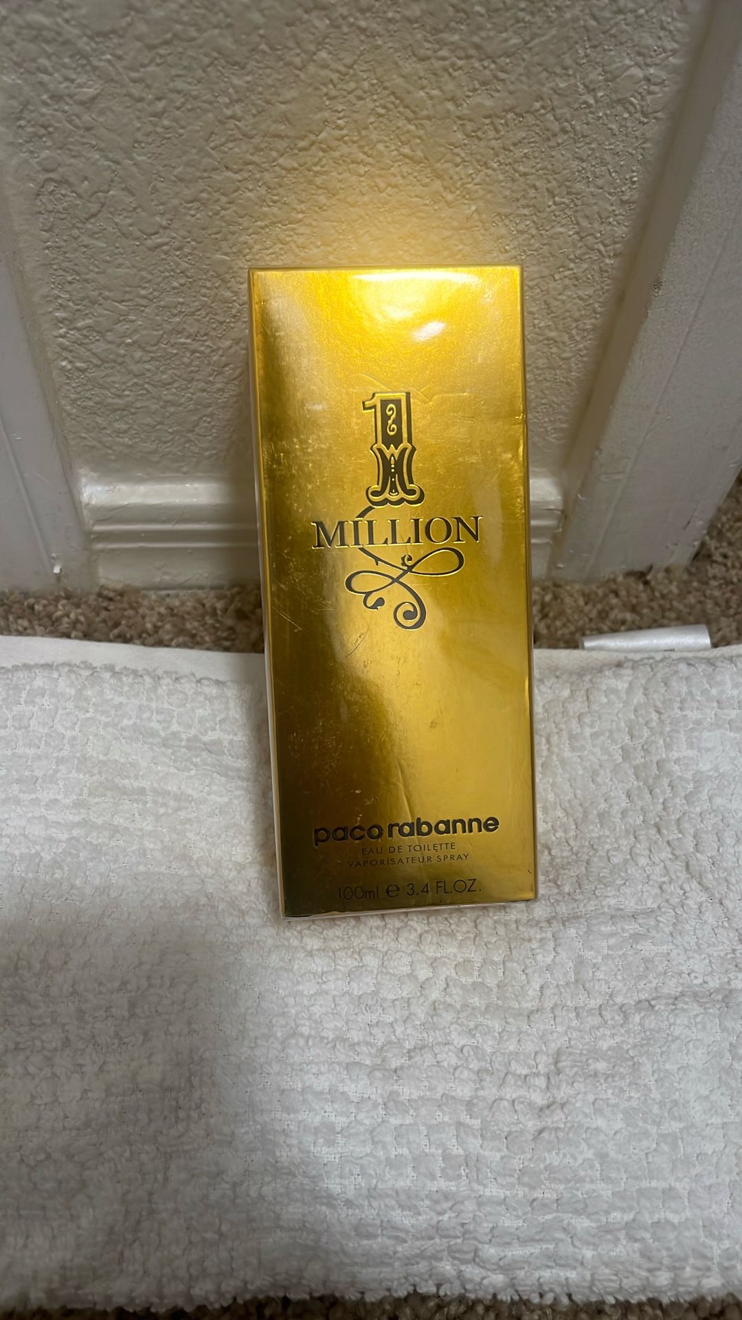 Men’s cologne