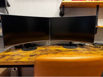 2 curved 27” Samsung monitors