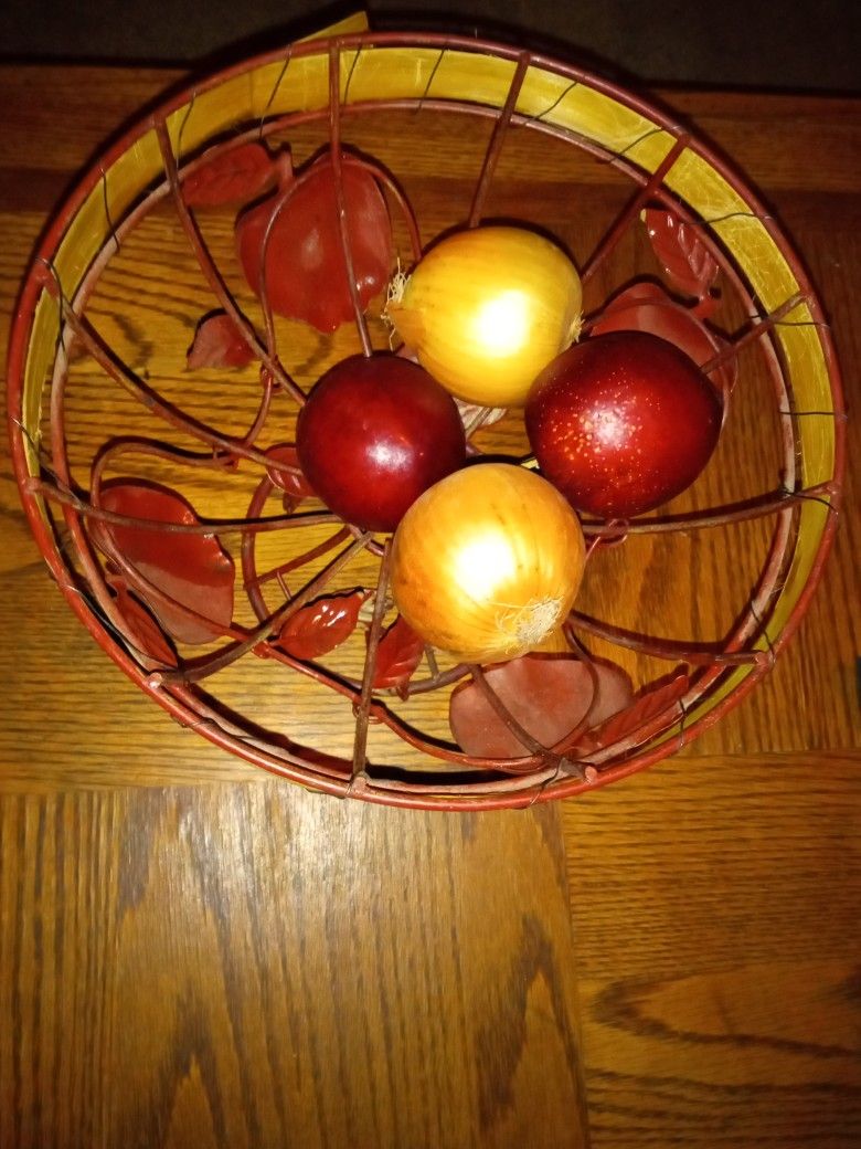Kitchen Fruit Bowl 