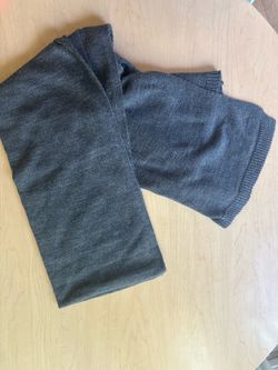 Grey scarf