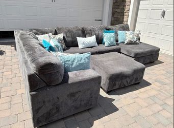 Huge Family Size Sectional Sofa
