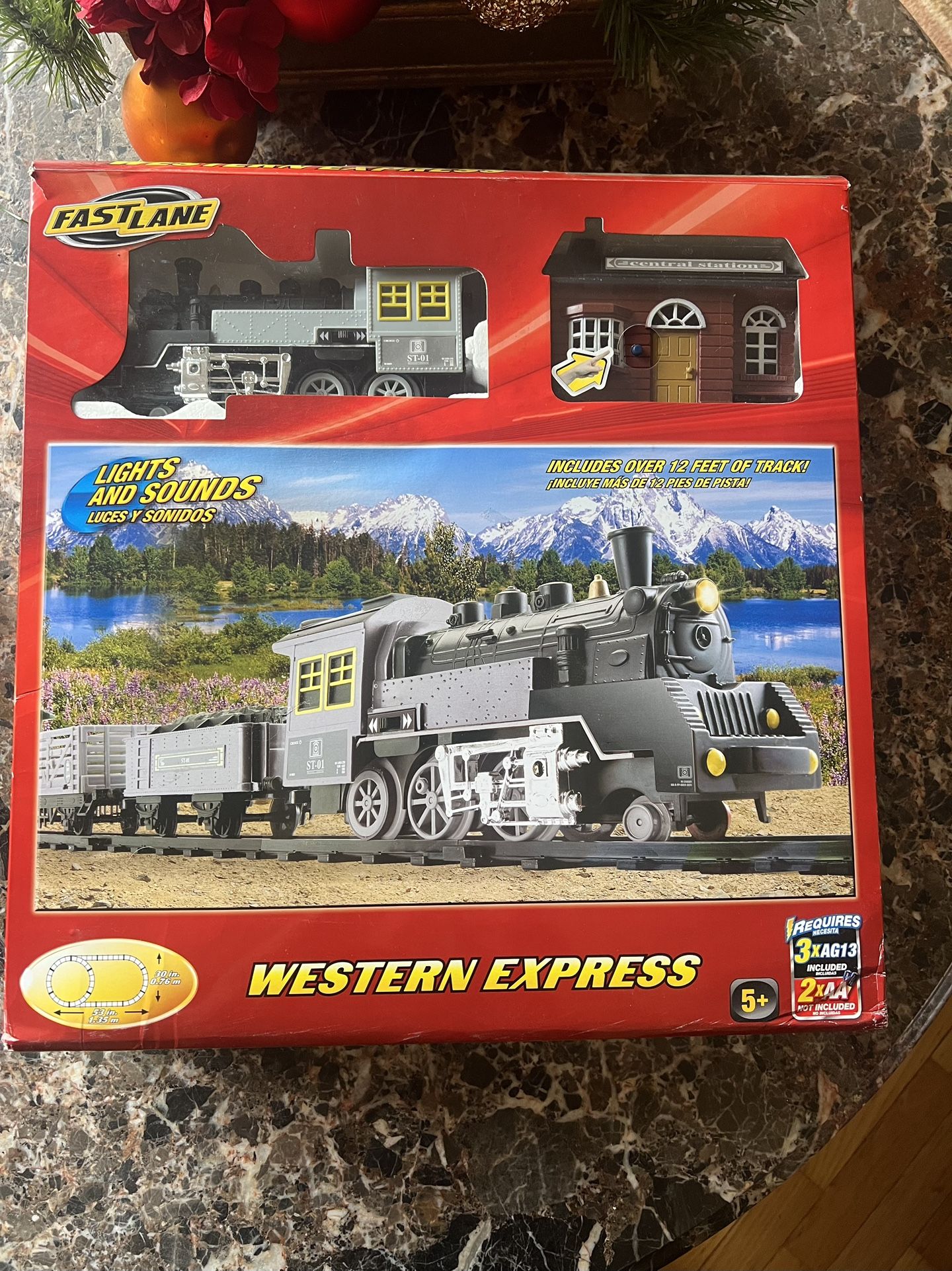 Brand new in box Fast Lane Western Express kids train 30”x53” of train tracks