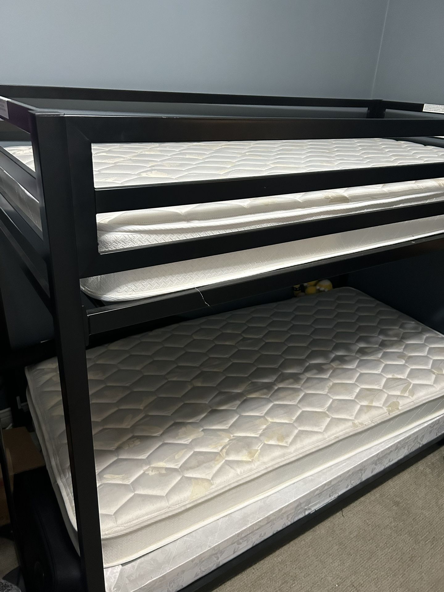 Bunk bed