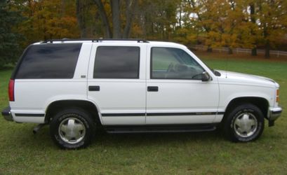 Parting out 1997 Yukon. Same as Tahoe or suburban. Engine And Transmission are excellent. Lots of good Parts. Rewards 