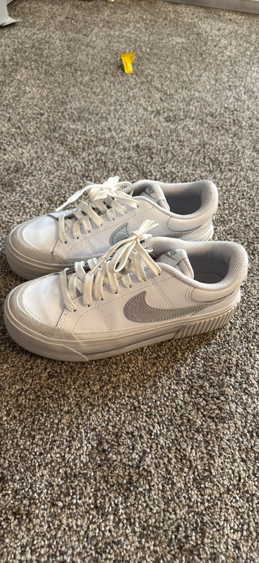Nike shoes