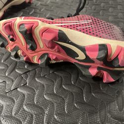 Nike Youth Girls Softball Cleats