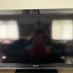 Sony Bravia 40” TV