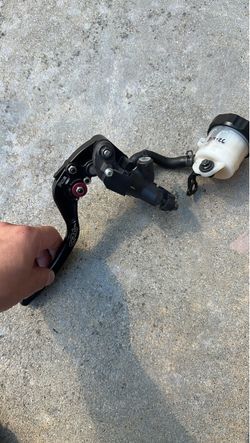R1 OEM master with CRG lever