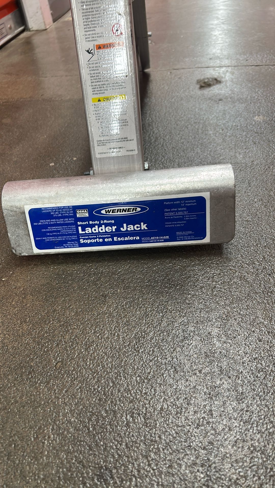 WERNER ladder Jacks And TASKMASTER EXTENSION PLANK