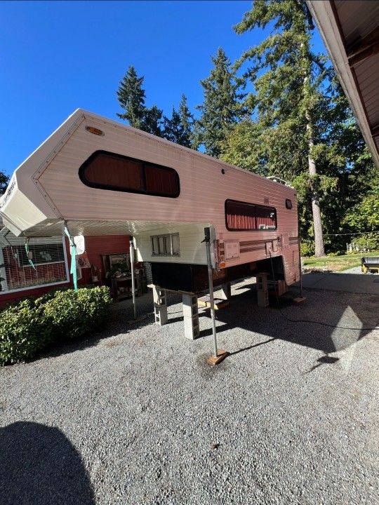 Western Wilderness Camper.