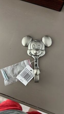 Mickey Mouse hook