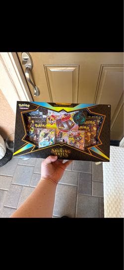 Pokemon Shining Fates Premium Collection (Shiny Dragapult)