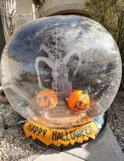 Gemmy 2006 Inflatable 6' Happy Halloween Whirlwind Globe with ghost and bats