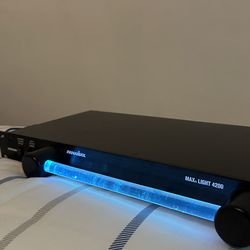 Panamax ML4200- 9 Outlet Max Surge Protector