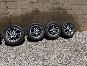 2004 Grand Prix GTP Comp G wheels with Tires