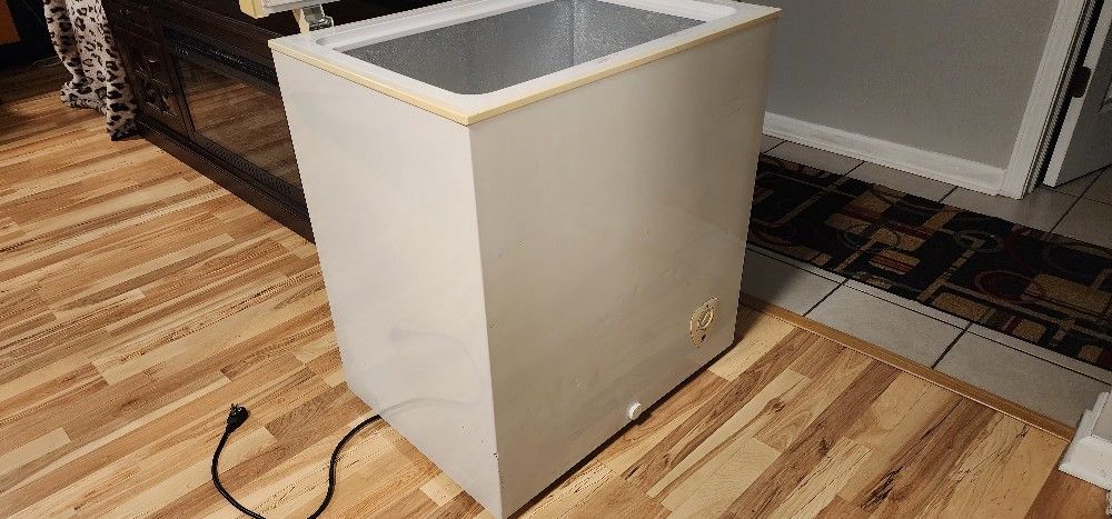 Freezer Chest
